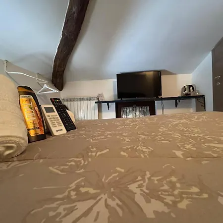 Otel Poste Regie - *